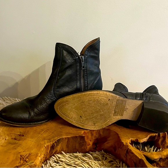 Seychelles  chelsea boots! ✌️ - Picture 3 of 3